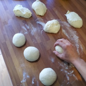 Bazlama recipeDivide the dough into 8 equal sized balls
